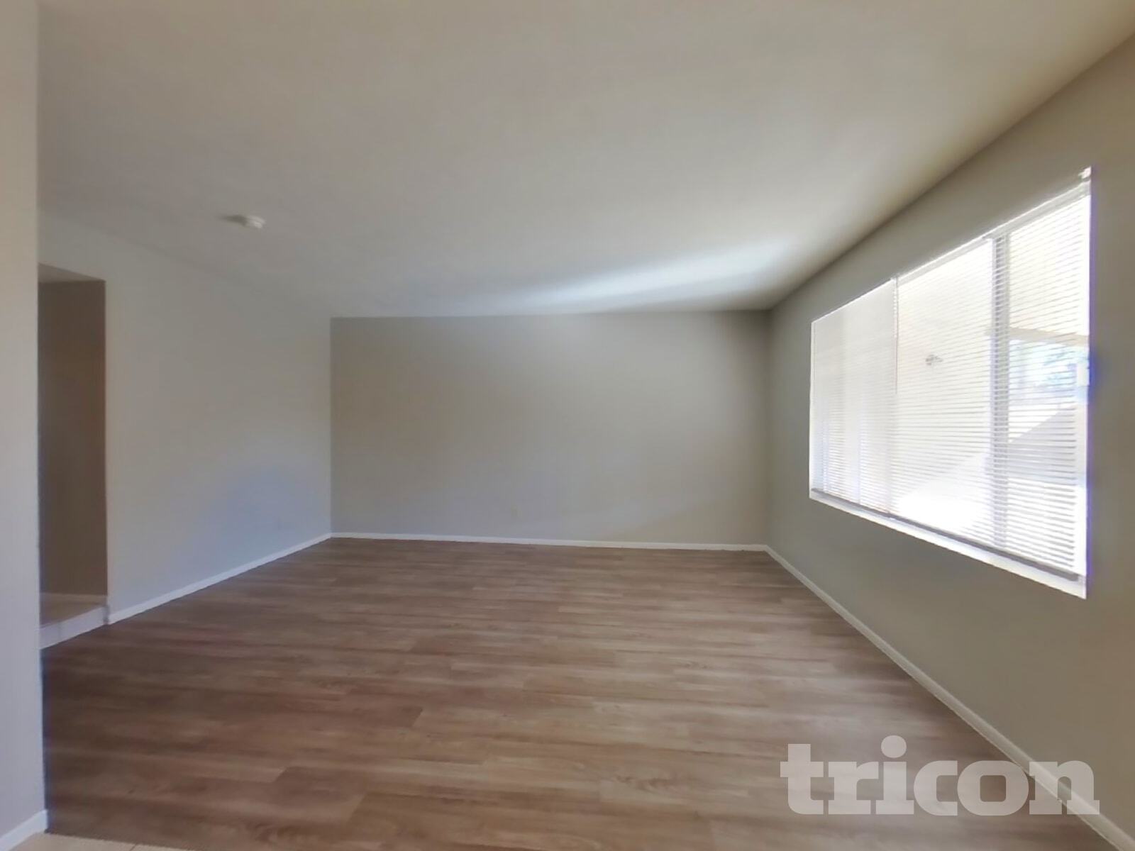 Building Photo - 4127 W Mission Ln