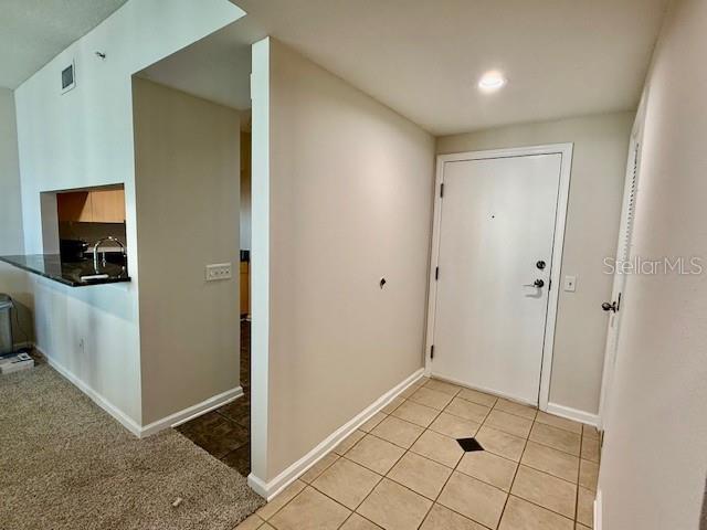 Building Photo - 322 E Central Blvd