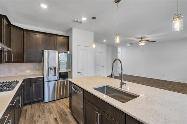 Building Photo - 4809 Pendrell Ave