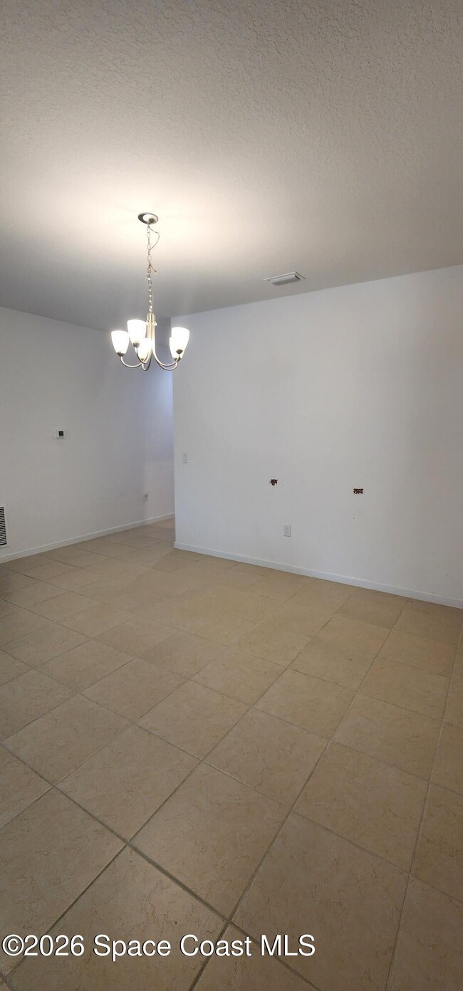 Building Photo - 2300 Arctic Cir