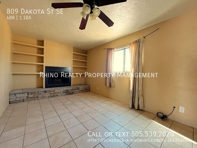 Building Photo - 809 Dakota St SE