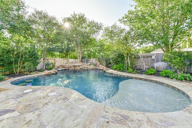 Building Photo - 24506 Screech Owl Ct