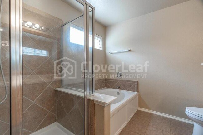 Building Photo - 13517 Biltmore Lks
