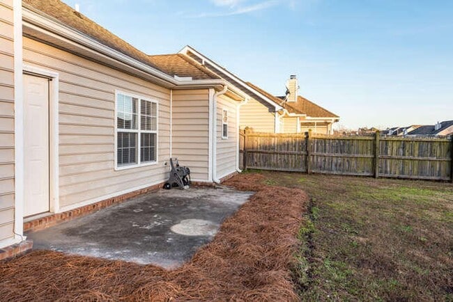 Building Photo - 7737 Eagle Lake Rd