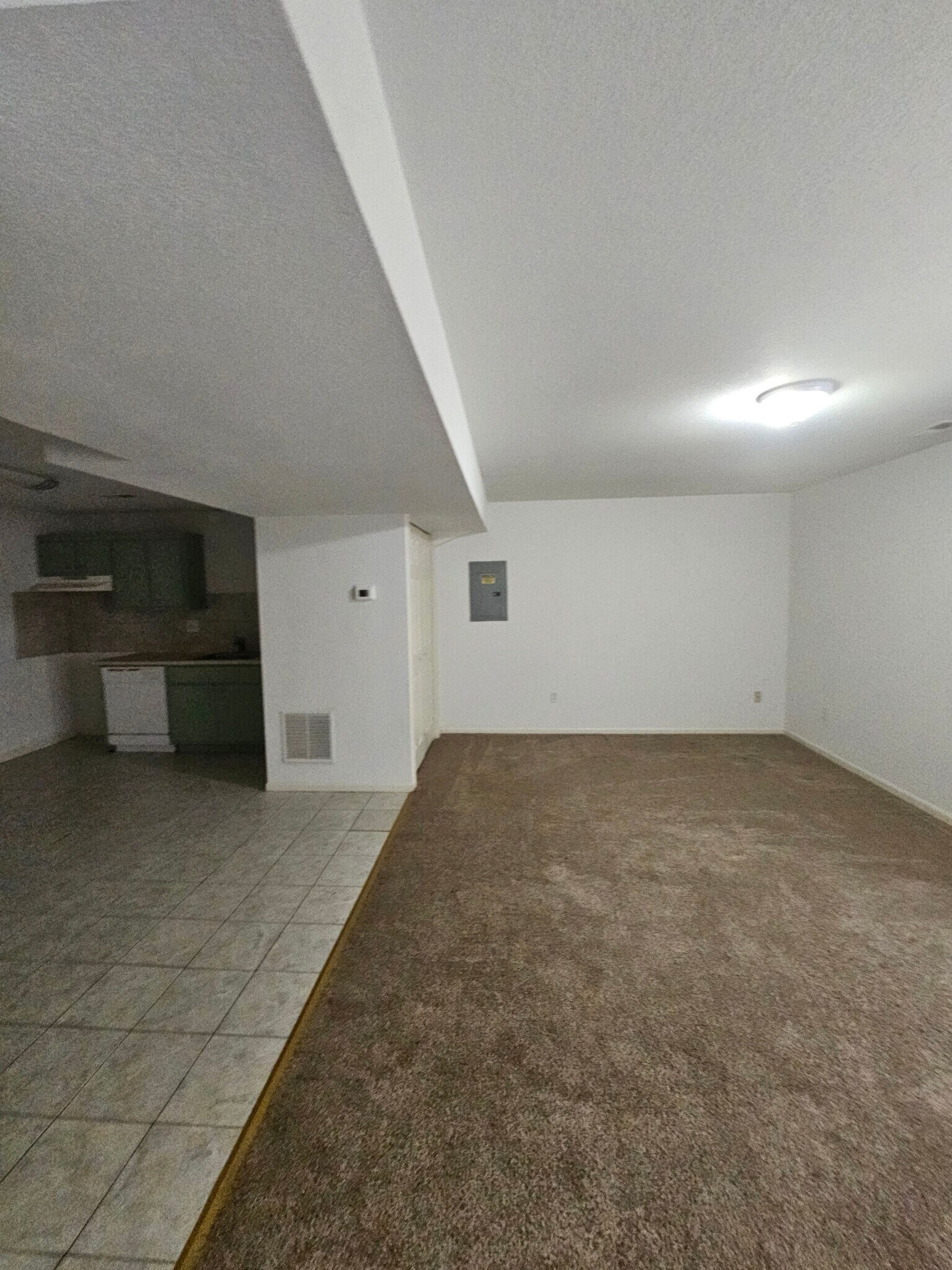 Building Photo - 801 Johnson Cir