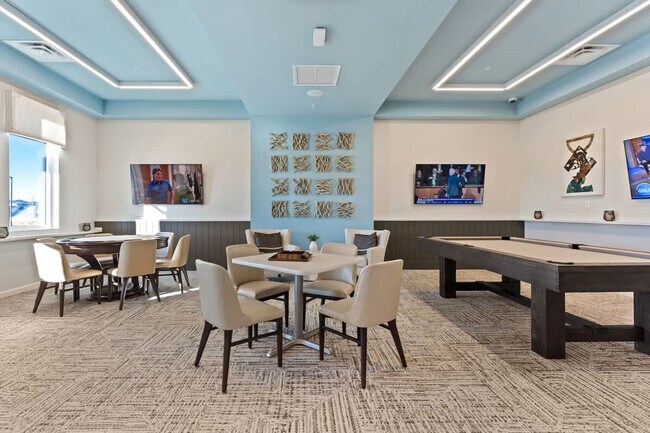 Building Photo - 2831 Bookmark Dr