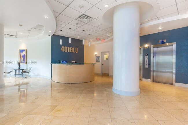 Building Photo - 401 69th St