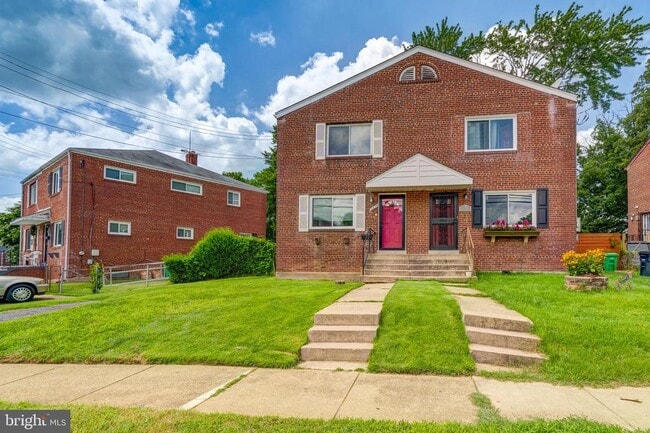 Primary Photo - 2614 Keith St