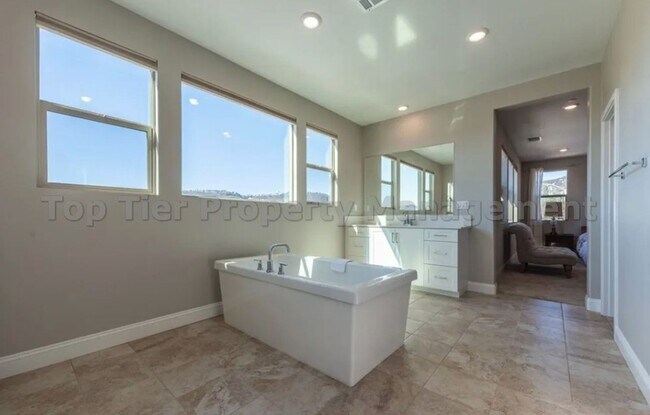 Building Photo - 1699 Carol Lee Ln