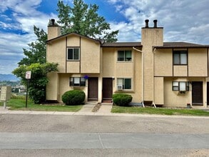 Building Photo - 1434 Territory Trail