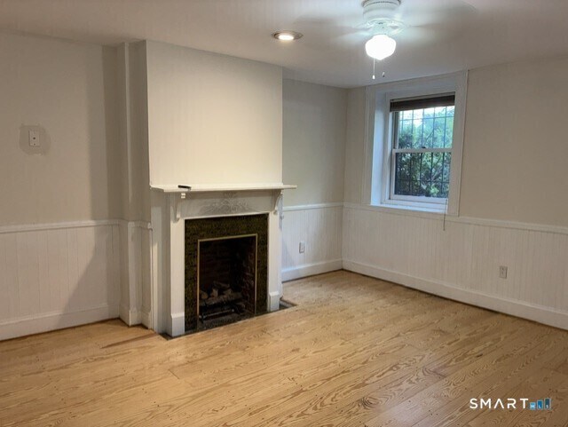 Building Photo - 38-GrndFl Academy St