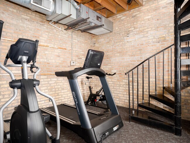 Building Photo - 2300 W Wabansia Ave