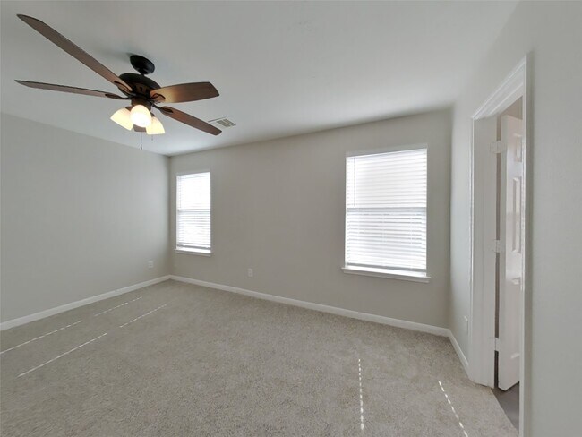 Building Photo - 7914 Moss Springs Ct