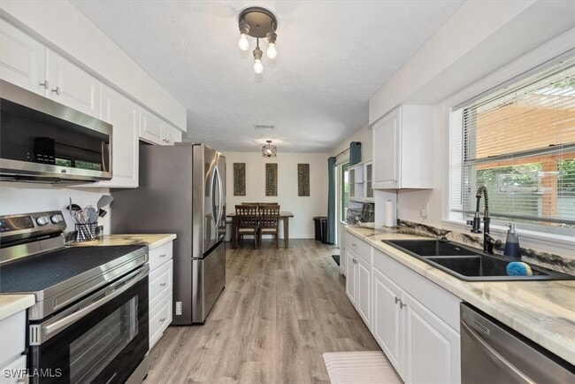 Building Photo - 18510 Flamingo Rd