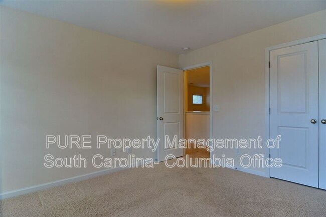 Building Photo - 207 Eagle Park Dr