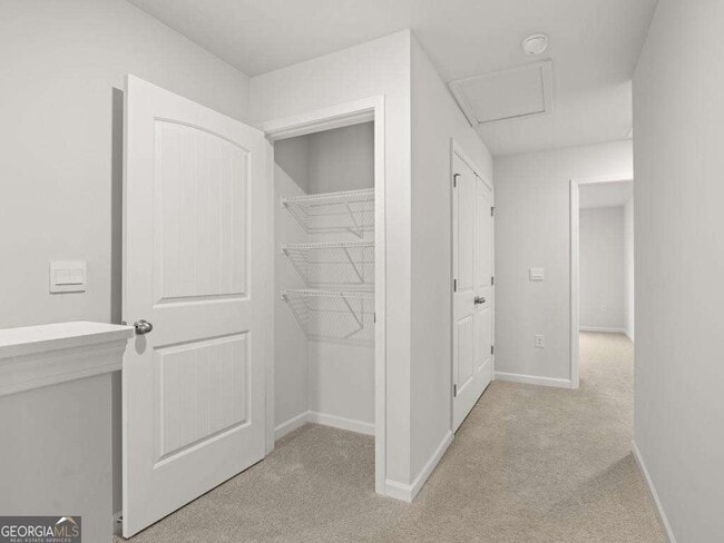 Building Photo - 5976 Skylar Dr