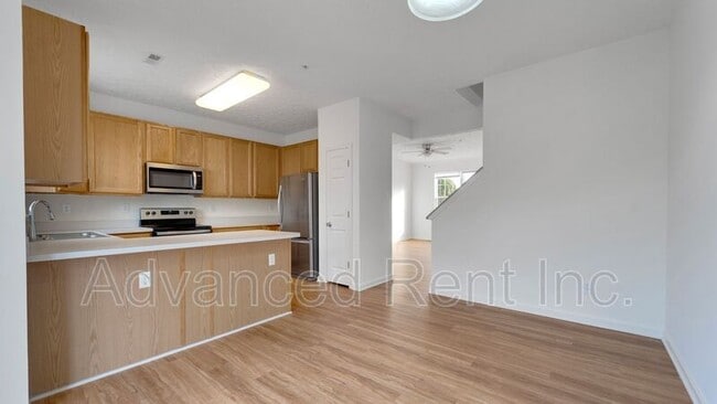 Building Photo - 1404 Roman Ridge Way