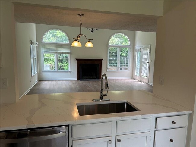 Building Photo - 3886 Hadley Farm Dr