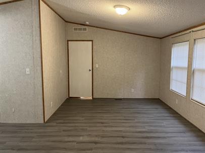 Building Photo - 44 Beach Crest Rise