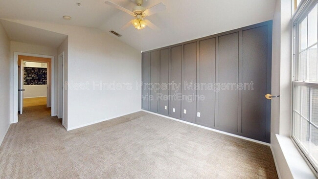 Building Photo - 13810 Sutton Park Dr N