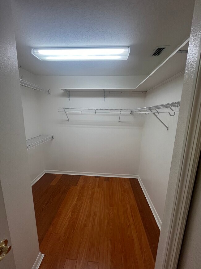 Building Photo - 9 Southern Trace Blvd