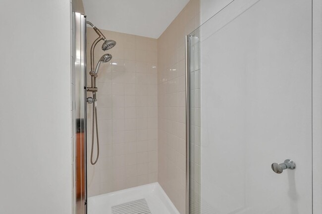 Building Photo - 3401 38th St NW