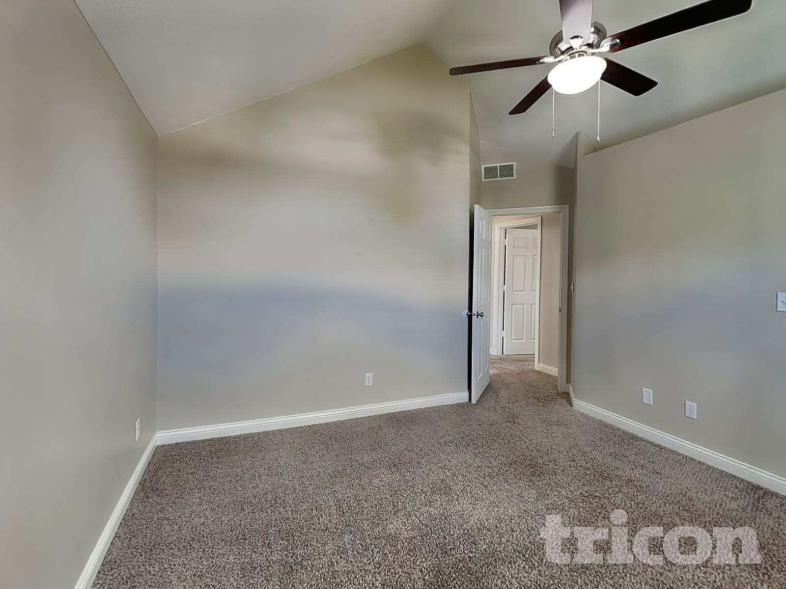 Building Photo - 3279 Wheaton Ct