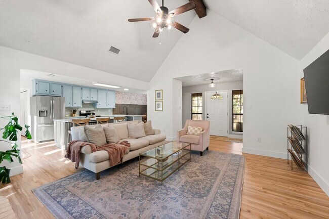 Building Photo - 8623 Miller Rd