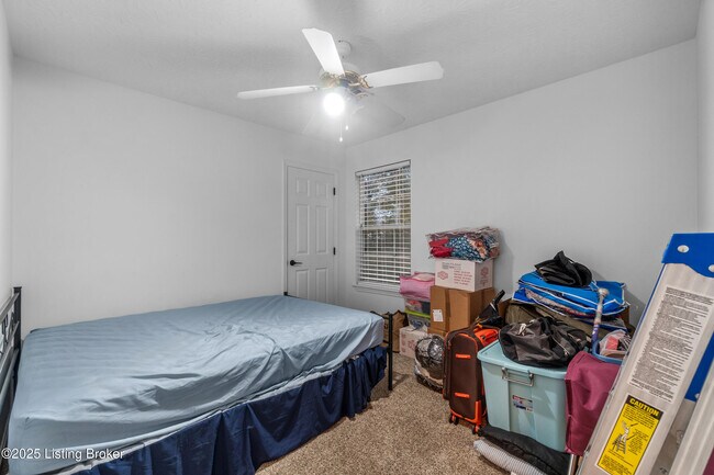 Building Photo - 175 Hannah Way