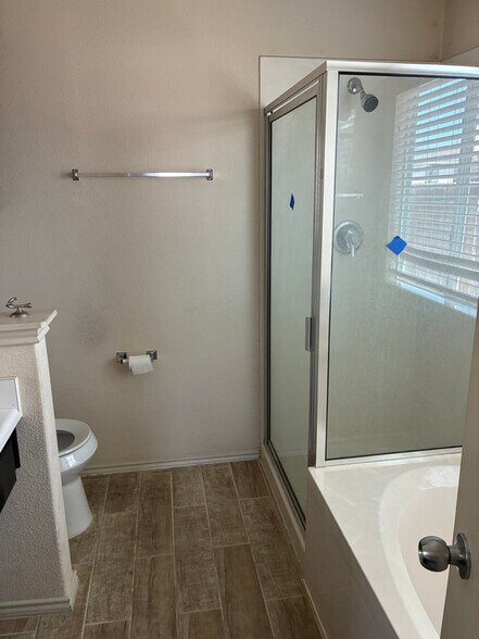 Building Photo - 8451 Blackstone Cove