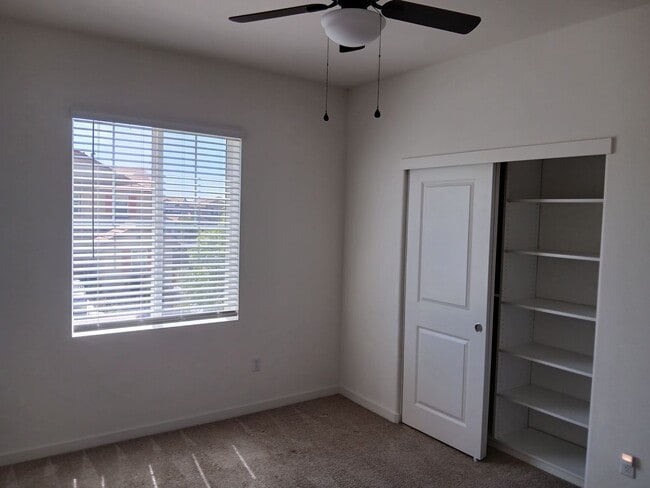Building Photo - 1284 Warmth Ct
