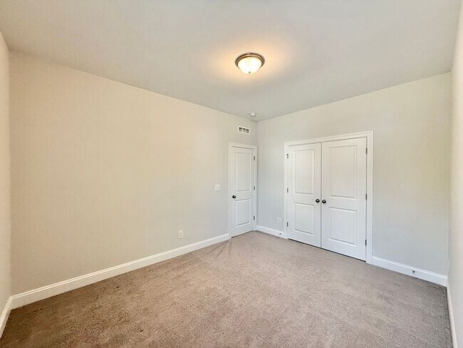 Building Photo - 6117 Balance Ct