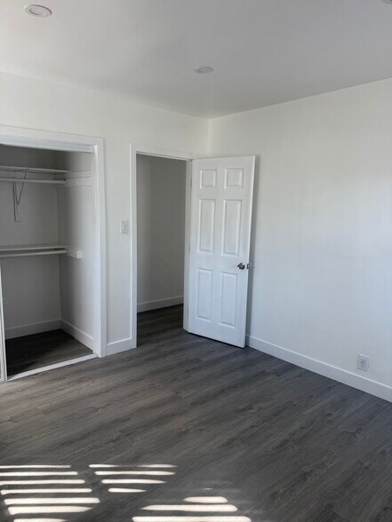 Primary Room - 1214 S Temple Ave