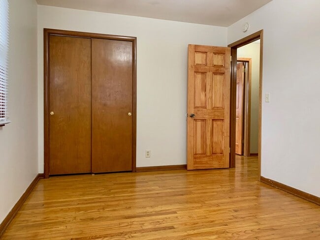 Building Photo - Three Bedroom Home in Kenowa Hills