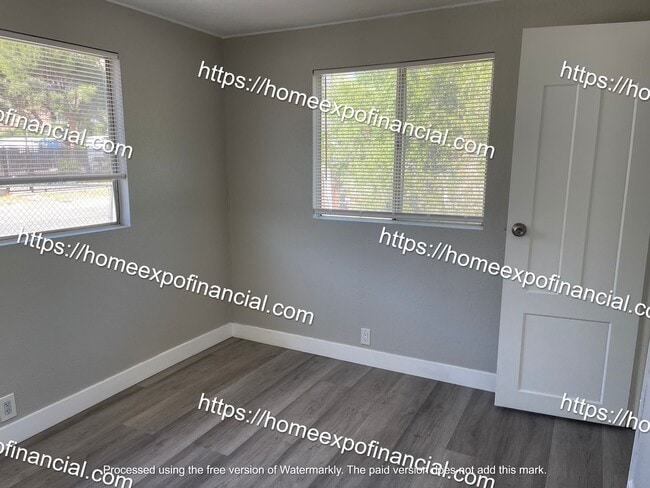 Building Photo - Nice Home For Rent