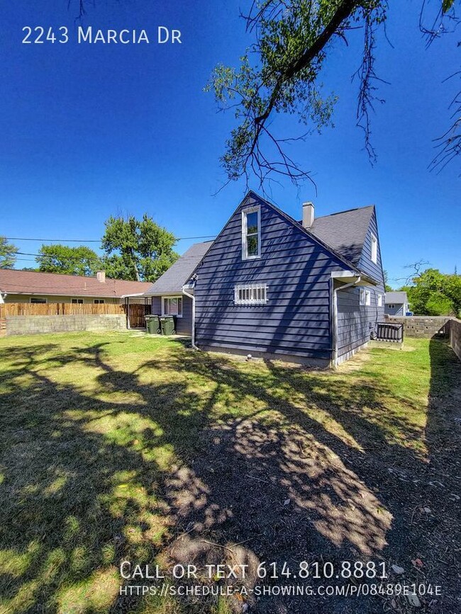 Building Photo - Four Bedroom Home w/Bonus Room