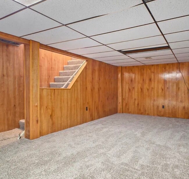 Building Photo - 7394 Farrand Rd