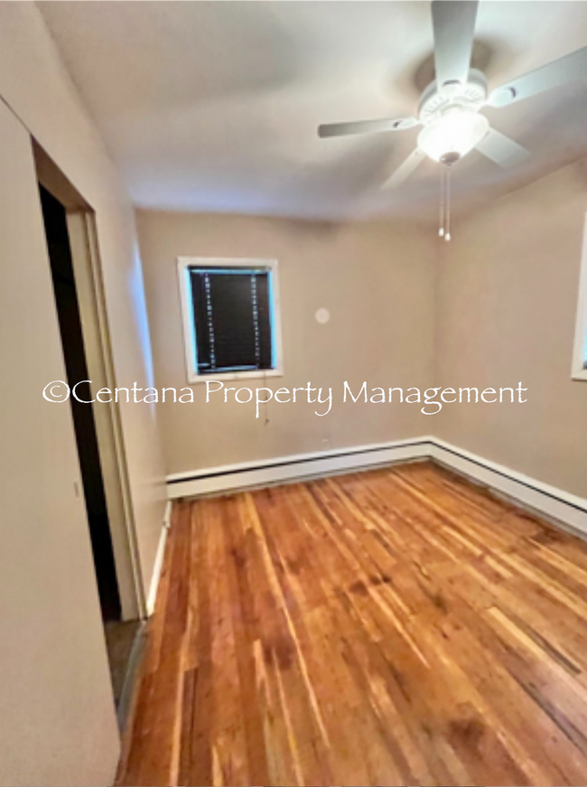 Building Photo - Pet friendly 2 bedroom house with a large lawn! (Better pictures coming soon).