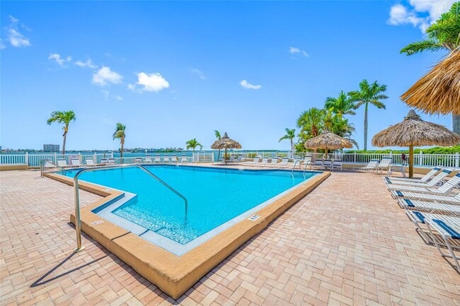 Building Photo - 6372 Palma Del Mar Blvd S