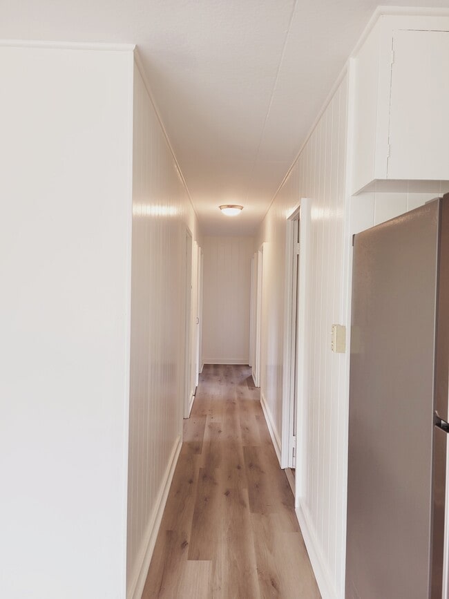 Building Photo - 41-536-536 Kumuhau St