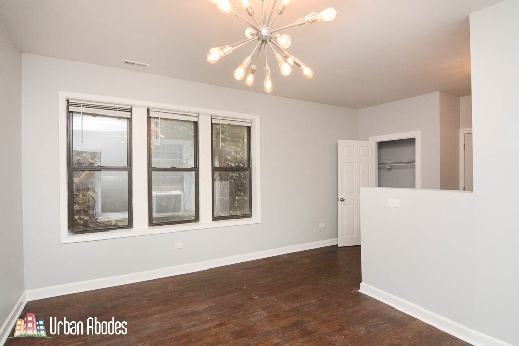 Building Photo - 3301 N Harding Ave