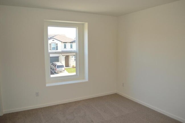 Building Photo - 263 Shafer Ave
