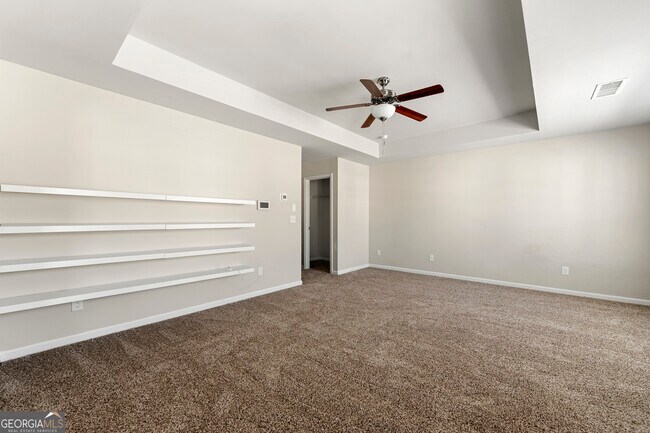 Building Photo - 2411 Oakleaf Cir