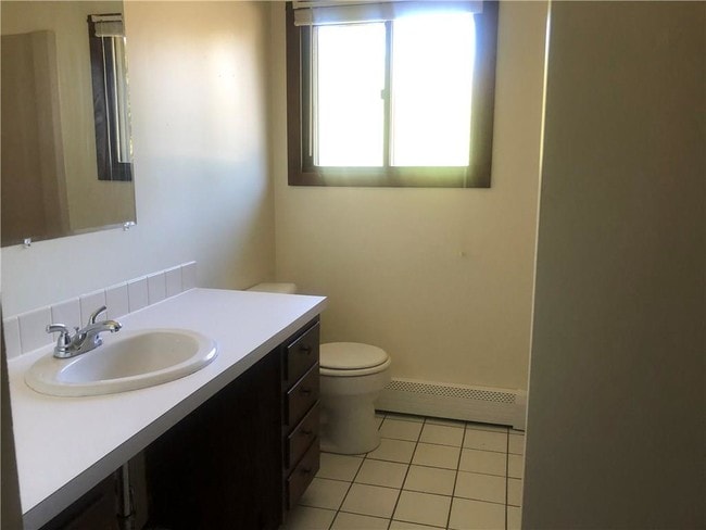 Building Photo - 12 Harrison St