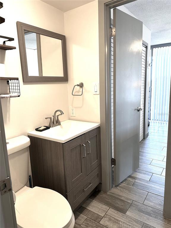 Building Photo - 500 N Osceola Ave