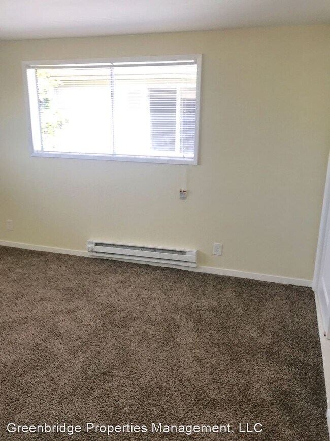 Building Photo - 4 br, 2 bath House - 4214 NE Highland Ct.