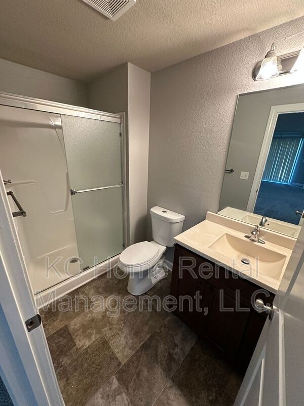Building Photo - 10530 Kane Dr