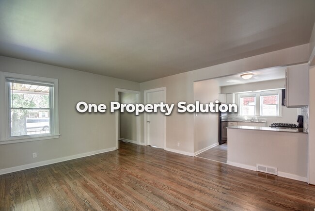 Building Photo - 4854 Jefferson St