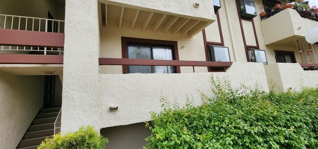 Primary Photo - 18085 Sundowner Way