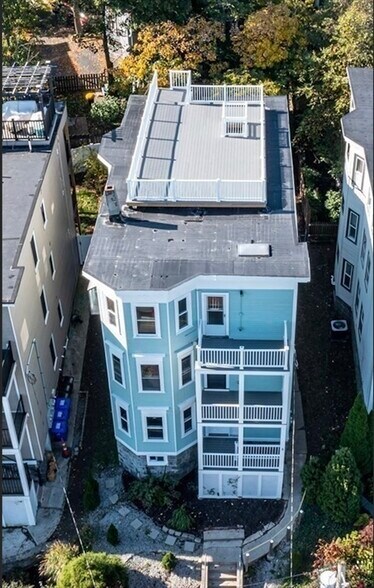 Building Photo - 19 Peverell St